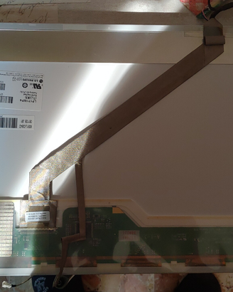 Schermo LCD con inverter lp171wp4 tl 03