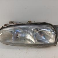 Faro ant dx FORD FIESTA IV '95