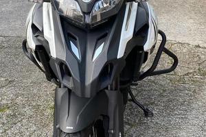 Moto Benelli 502 TRK