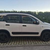 Fiat Panda 4x4 0.9 TwinAir Trussardi