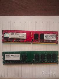 2 RAM DDR2 da 1gb ciascuna 