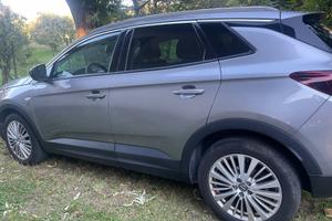 Opel GrandlandX 1.6 TD Innovation Full Led