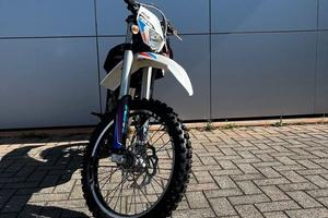 KTM Freeride E