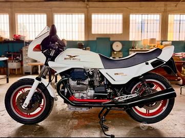 Moto Guzzi Le Mans 1000