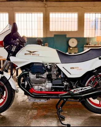 Moto Guzzi Le Mans 1000
