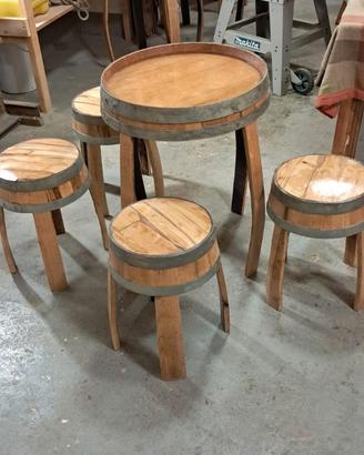 TAVOLINO resina epoxi,fondo di botte e 4 sgabelli