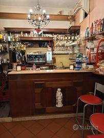 Bar/Caffetteria posizione strategica