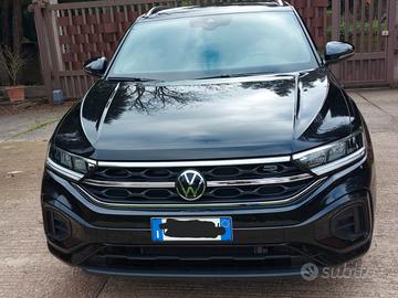 Volkswagen T-ROC    R LINE