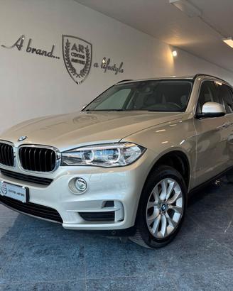 BMW X5 xdrive25d 218 CV Navi Led Dvd Uniprop