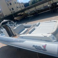 MV Motonautica Vesuviana Mito 31