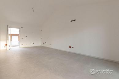 Attico di nuova costruzione con posto auto