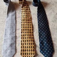 LOTTO3CRAVATTE UOMO FIRMATE:FENDI-UNGARO-VALENTINO