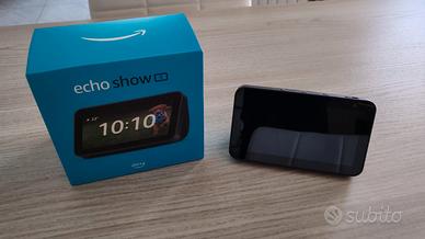 Kit Amazon Echo Dot + Echo Show 5