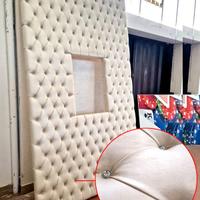 rivestimenti imbottiti per arredo bar usati