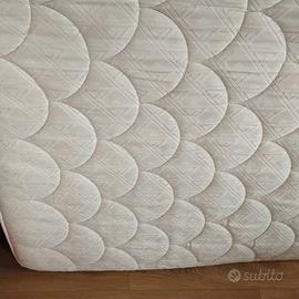 Materasso matrimoniale in lattice