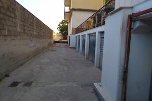 Ampio box - zona stazione MANFREDONIA
