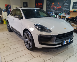 Porsche Macan T - 2.000 cc 270 cv