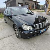 Mercedes classe c 2005 - 232000km