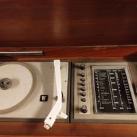 Radio/Giradischi Mivar