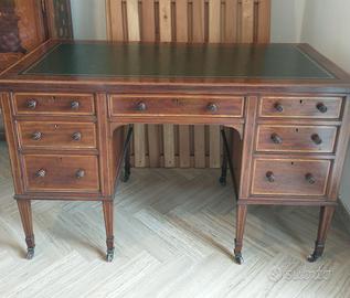 Scrivania Old England - Johnstone, Norman & Co