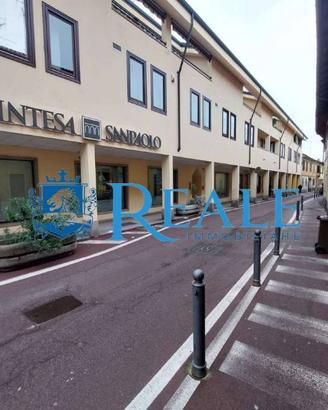 Immobile di 60 m² con 3 locali a Magenta
