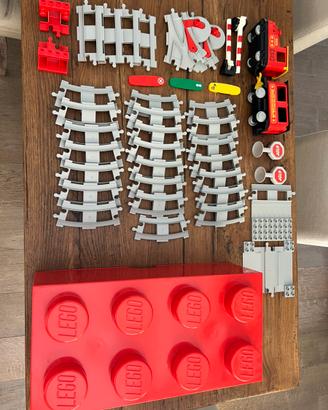 Treno duplo + Contenitore Lego