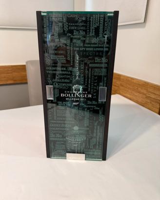 Champagne bollinger 007