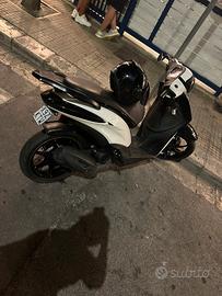 piaggio liberty