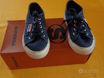 Scarpe superga