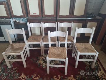 sedie in legno bianche 