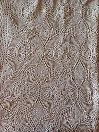 copriletto matrimoniale all'uncinetto 