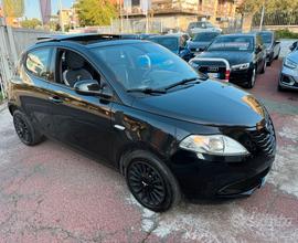 LANCIA YPSILON GPL *ADATTA PER NEOPATENTATI*