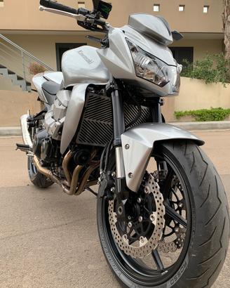 KAWASAKI Z750 2007 SEMINUOVA