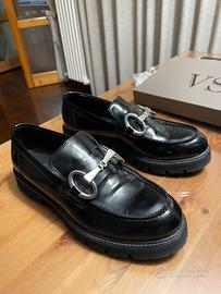 Scarpe francesine da donna