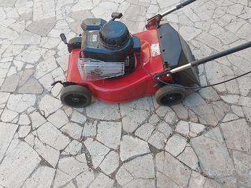 tagliaerba a scoppio