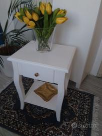 Coppia comodini nuovi