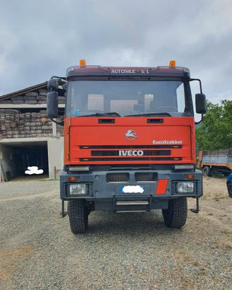 IVECO EUROTRAKKER 4X4 CON SPARGISALE