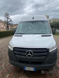 Mercedes Sprinter
