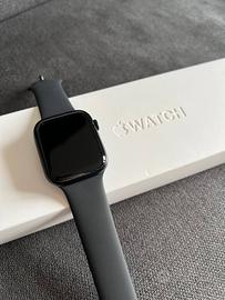 Apple Watch Series 8 (45 mm, Midnight Aluminium)