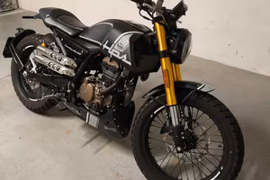 Mondial HPS 125