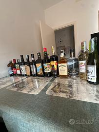 Bevande alcoliche assortite (totale 14 bottiglie)