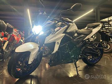 SUZUKI GSX S 750 gsx s 750