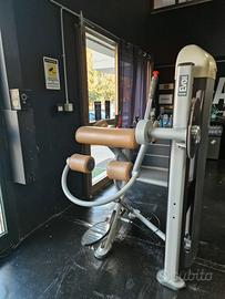 Gluteus Machine 