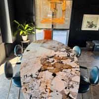 Baxter - tavolo, sedie e lampadario