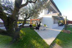 PORZIONE DI CASA COME NUOVA