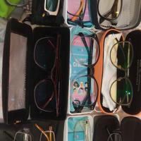 11 Occhiali con montatura