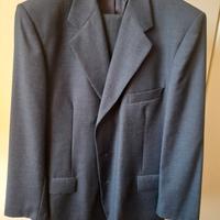 Elegante abito in pura lana vergine  tg  62.