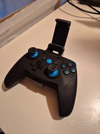 Controller bluetooth per PC e smartphone