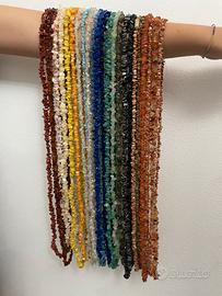 Lotto 23 collane bigiotteria miste: vari stili!