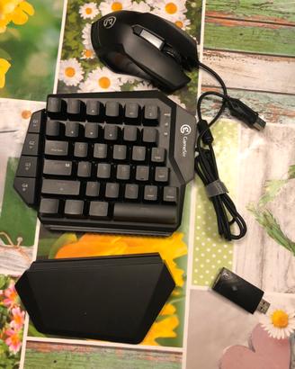 Tastiera gamming videogiochi